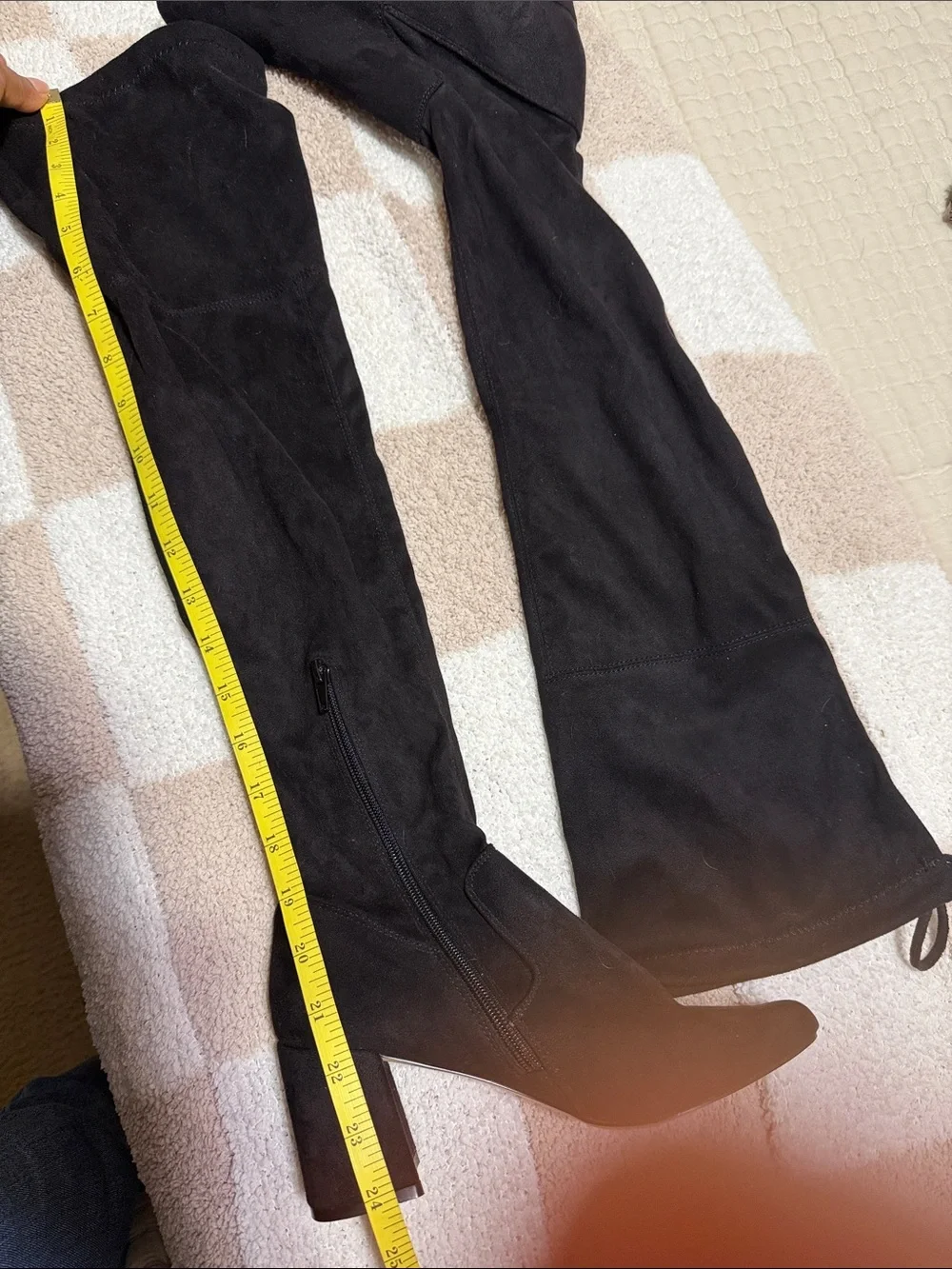 Steve Madden never worn